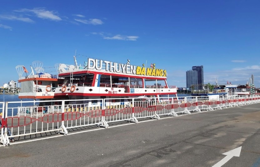 Da Nang launches inland waterway tourism project with 20 new wharves